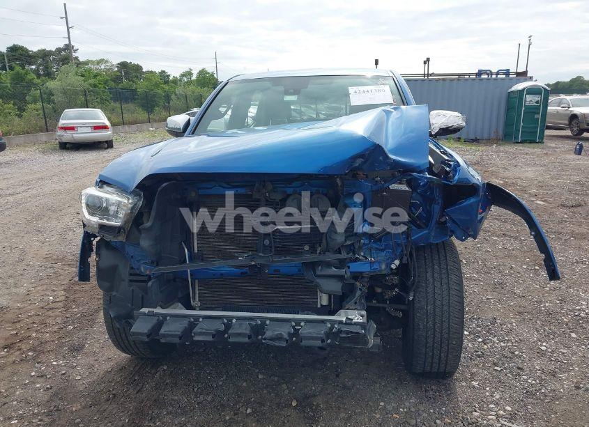 Photo 6 of 2018 Toyota Tacoma LIMITED (VIN 3TMGZ5AN4JM158951)