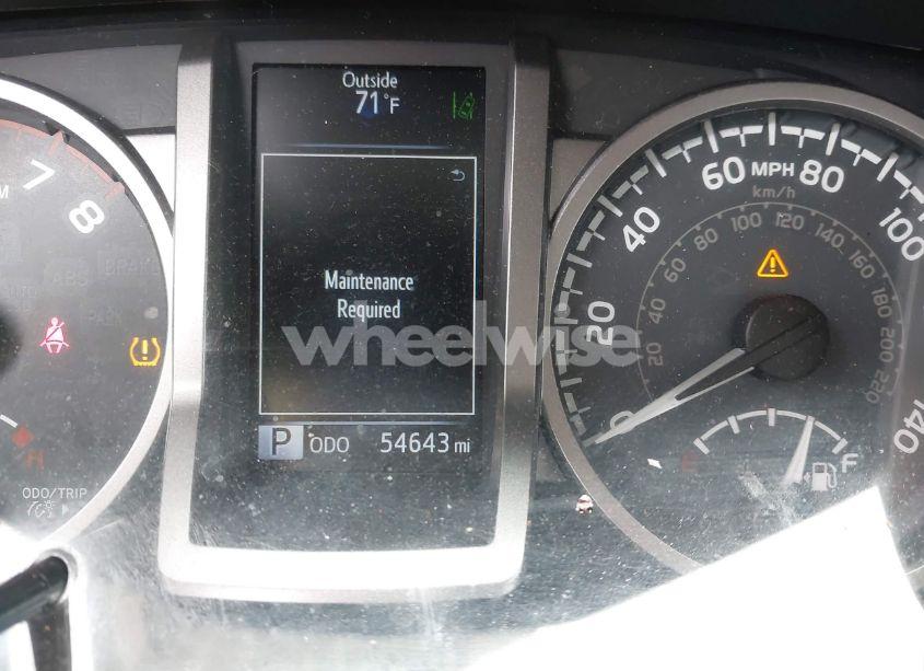 Photo 7 of 2018 Toyota Tacoma LIMITED (VIN 3TMGZ5AN4JM158951)