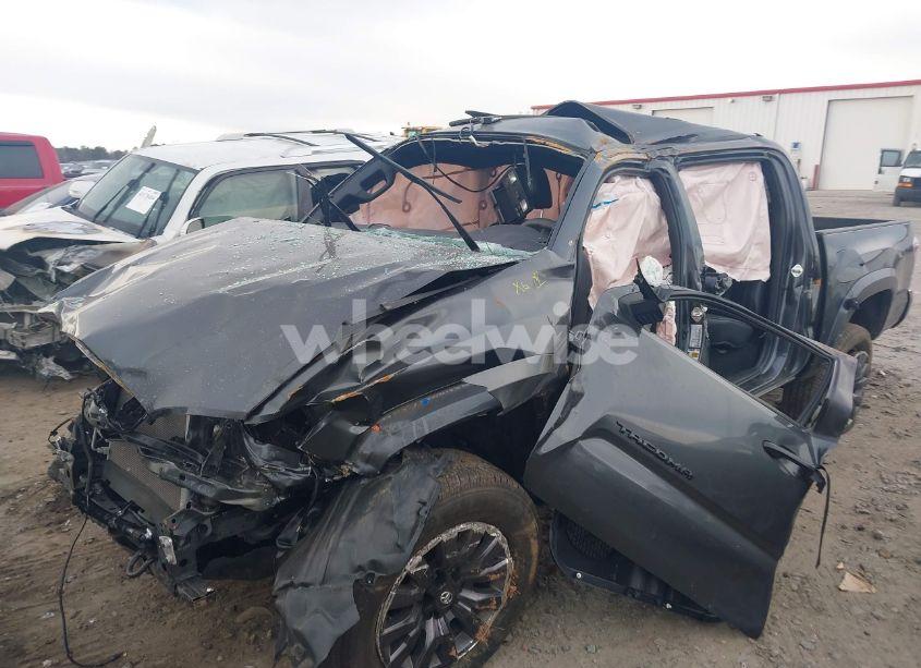 Photo 6 of 2022 Toyota Tacoma LIMITED (VIN 3TMGZ5AN4NM526146)
