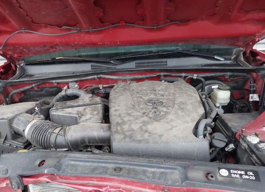 Photo 10 of 2016 Toyota Tacoma LIMITED (VIN 3TMGZ5AN5GM017394)