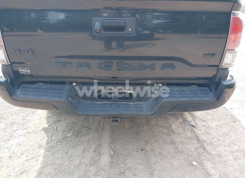 Photo 6 of 2022 Toyota Tacoma LIMITED (VIN 3TMGZ5AN6NM503824)