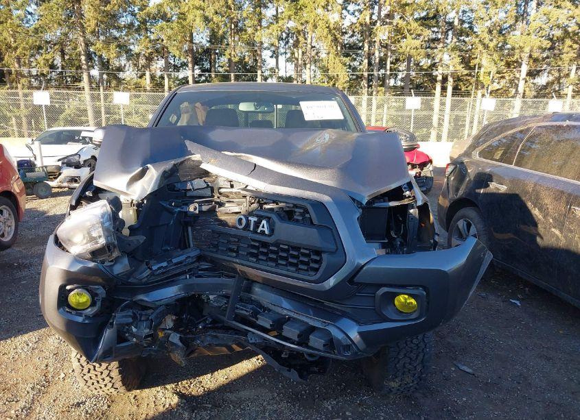 Photo 13 of 2017 Toyota Tacoma LIMITED (VIN 3TMGZ5AN9HM065272)