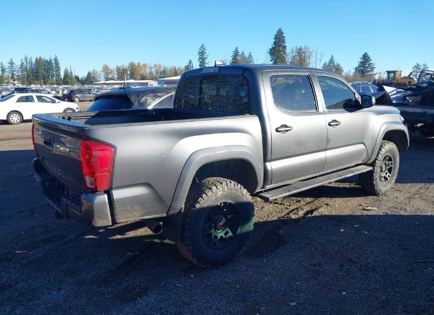Photo 4 of 2017 Toyota Tacoma LIMITED (VIN 3TMGZ5AN9HM065272)