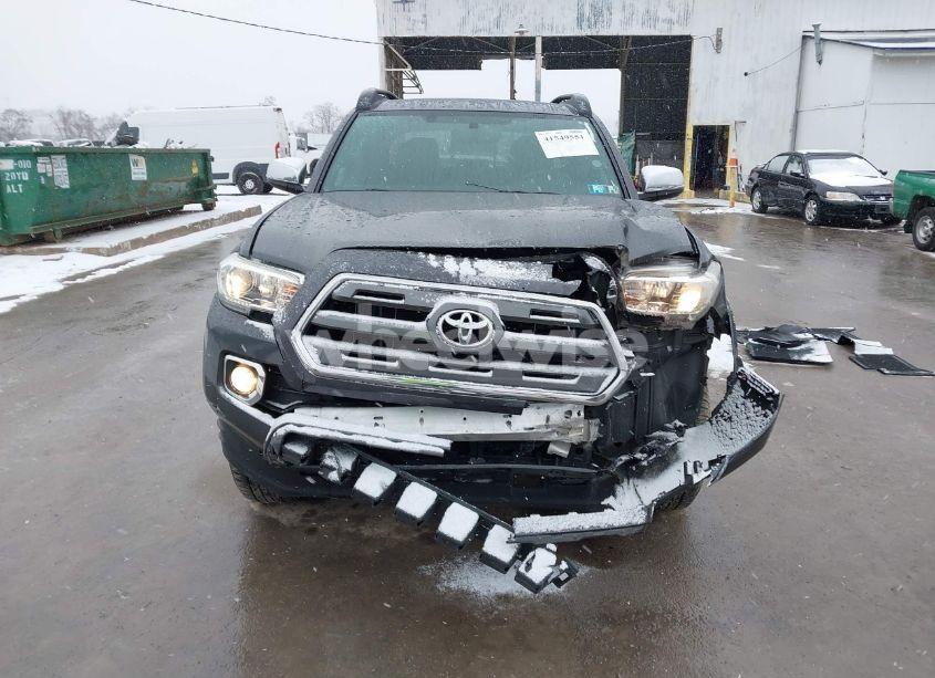 Photo 12 of 2017 Toyota Tacoma LIMITED (VIN 3TMGZ5AN9HM087076)