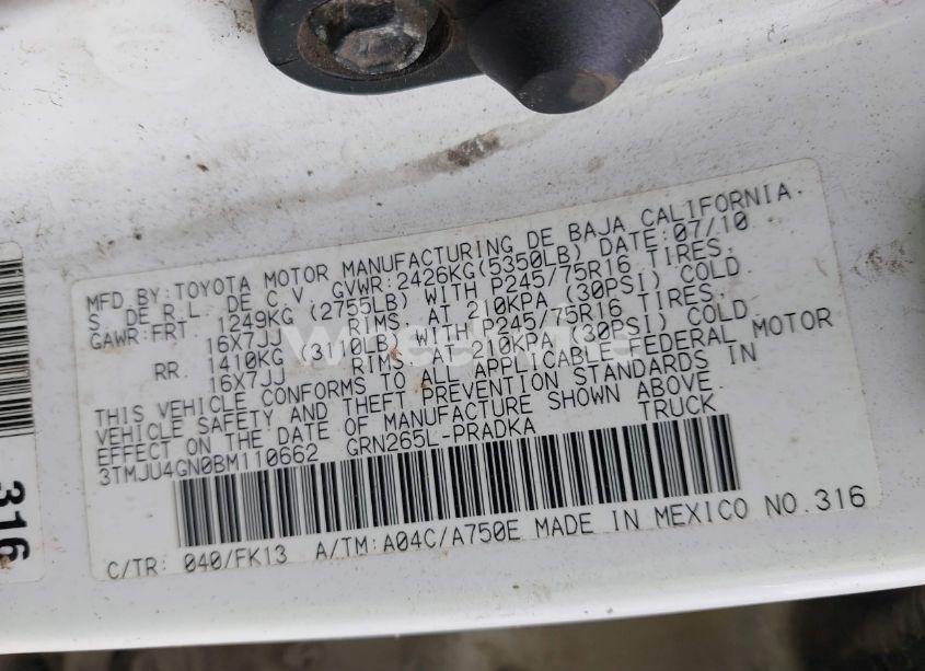 Photo 9 of 2011 Toyota Tacoma PRERUNNER V6 (VIN 3TMJU4GN0BM110662)
