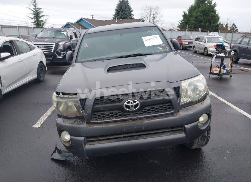 Photo 13 of 2011 Toyota Tacoma PRERUNNER V6 (VIN 3TMJU4GN0BM119829)