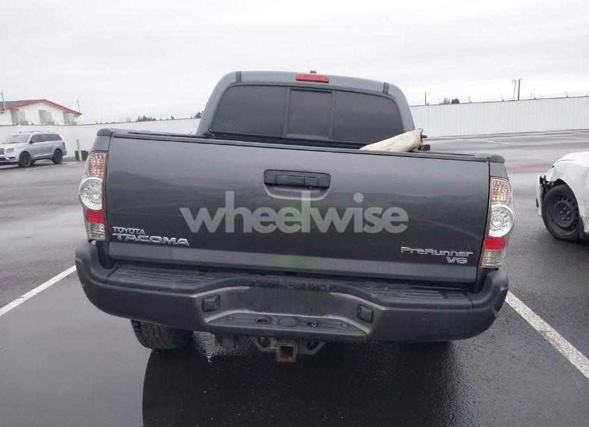 Photo 17 of 2011 Toyota Tacoma PRERUNNER V6 (VIN 3TMJU4GN0BM119829)
