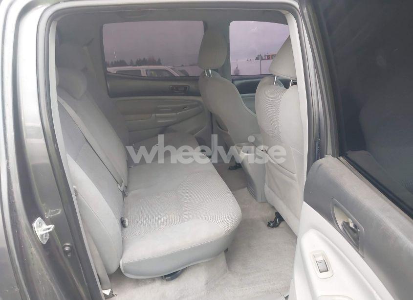 Photo 8 of 2011 Toyota Tacoma PRERUNNER V6 (VIN 3TMJU4GN0BM119829)
