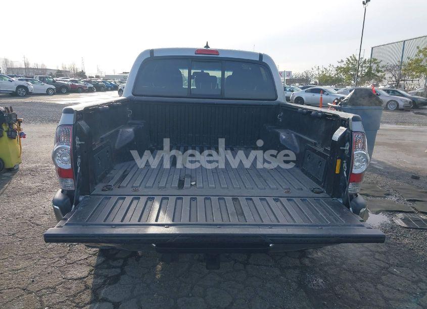Photo 16 of 2014 Toyota Tacoma PRERUNNER V6 (VIN 3TMJU4GN0EM163253)