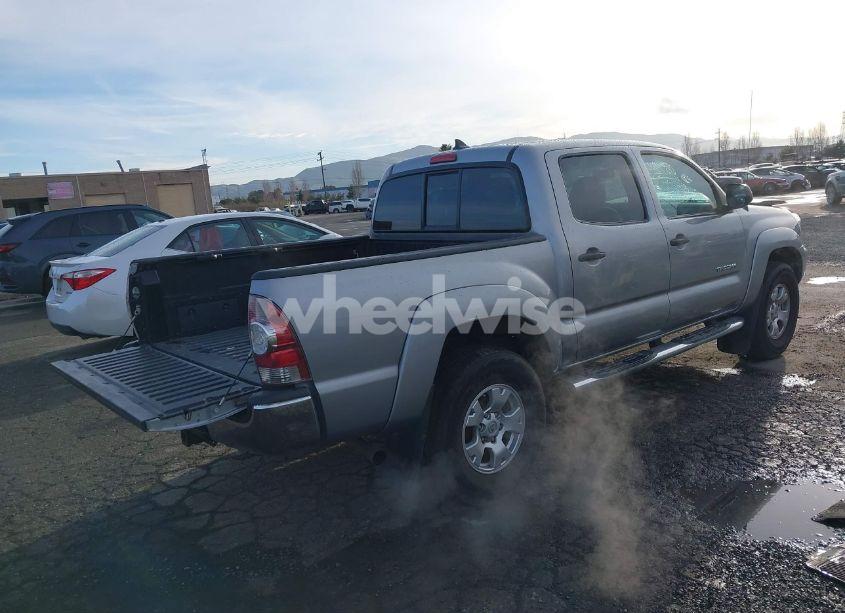 Photo 4 of 2014 Toyota Tacoma PRERUNNER V6 (VIN 3TMJU4GN0EM163253)