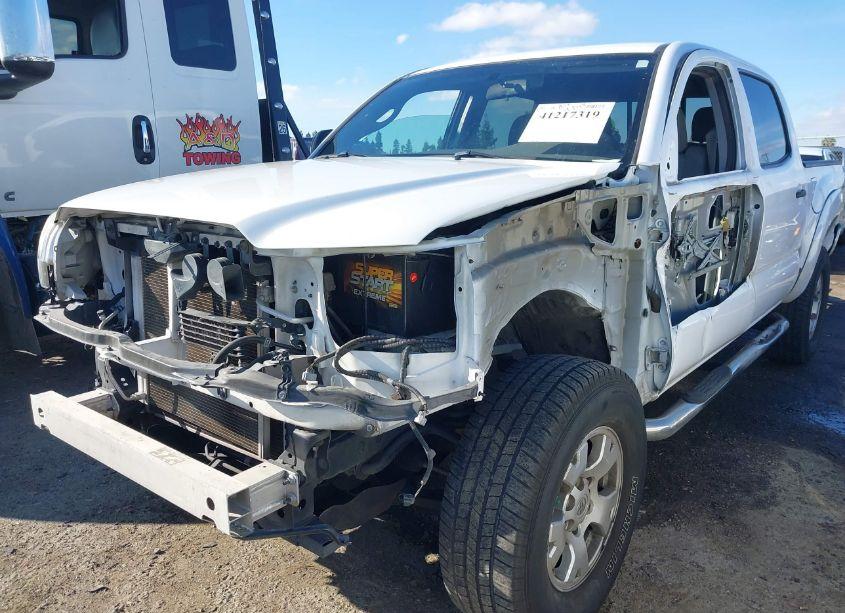 Photo 6 of 2015 Toyota Tacoma DOUBLE CAB PRERUNNER (VIN 3TMJU4GN0FM176912)