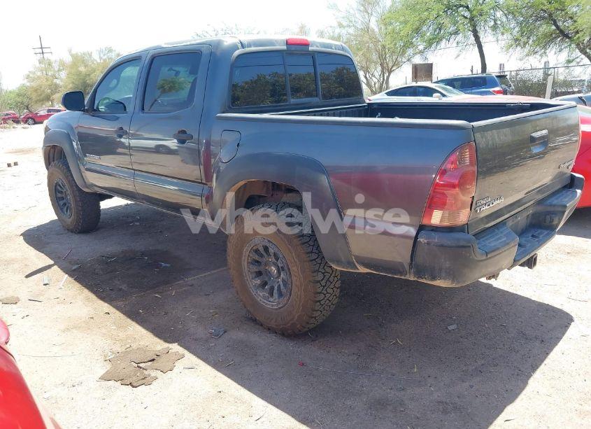 Photo 3 of 2013 Toyota Tacoma PRERUNNER V6 (VIN 3TMJU4GN1DM142183)