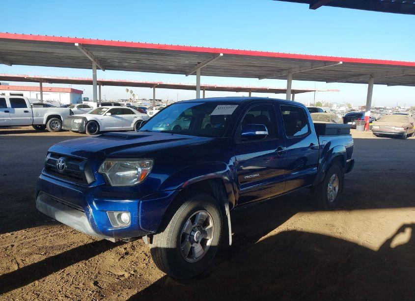 Photo 2 of 2014 Toyota Tacoma DOUBLE CAB PRERUNNER (VIN 3TMJU4GN1EM164444)