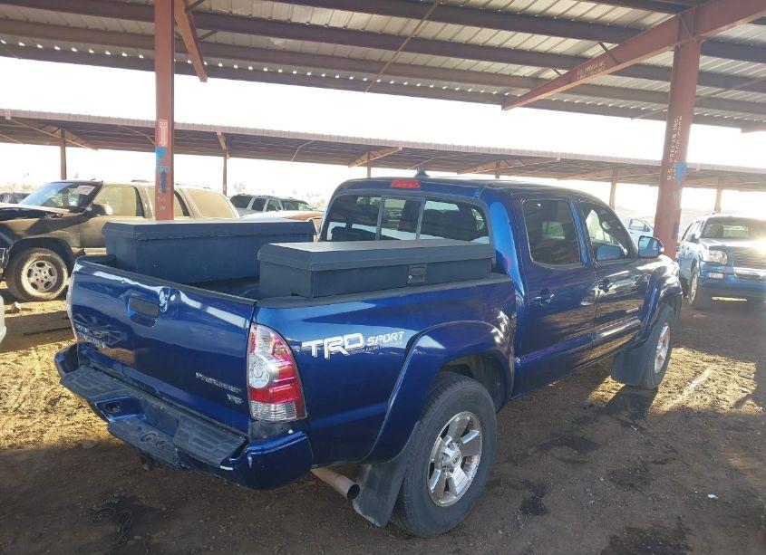 Photo 4 of 2014 Toyota Tacoma DOUBLE CAB PRERUNNER (VIN 3TMJU4GN1EM164444)