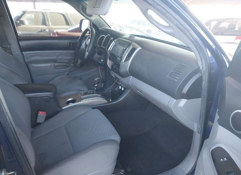 Photo 5 of 2014 Toyota Tacoma DOUBLE CAB PRERUNNER (VIN 3TMJU4GN1EM164444)