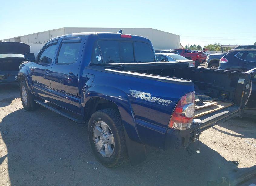 Photo 3 of 2014 Toyota Tacoma DOUBLE CAB PRERUNNER (VIN 3TMJU4GN2EM163089)