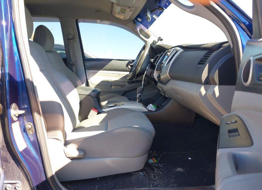 Photo 5 of 2014 Toyota Tacoma DOUBLE CAB PRERUNNER (VIN 3TMJU4GN2EM163089)