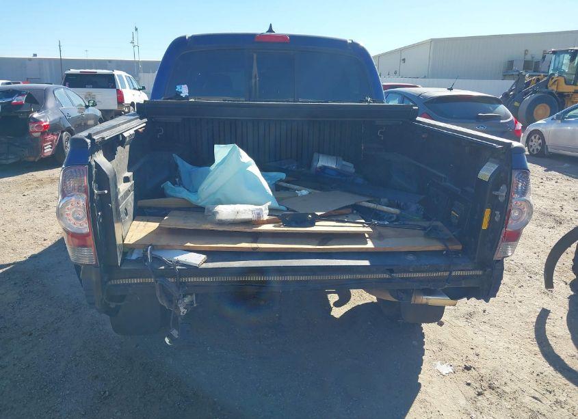 Photo 6 of 2014 Toyota Tacoma DOUBLE CAB PRERUNNER (VIN 3TMJU4GN2EM163089)