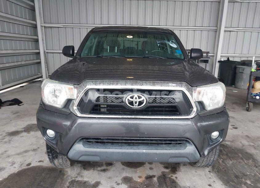 Photo 12 of 2015 Toyota Tacoma PRERUNNER V6 (VIN 3TMJU4GN2FM180587)