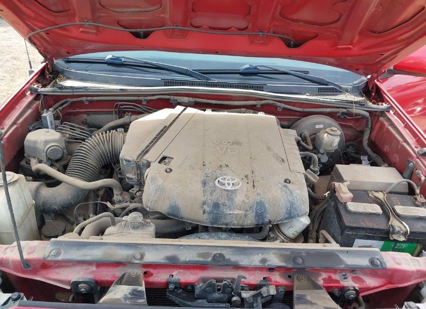 Photo 10 of 2013 Toyota Tacoma DOUBLE CAB PRERUNNER (VIN 3TMJU4GN3DM150978)