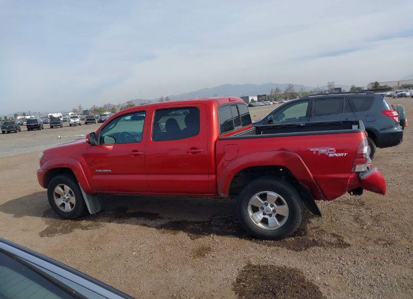 Photo 14 of 2013 Toyota Tacoma DOUBLE CAB PRERUNNER (VIN 3TMJU4GN3DM150978)
