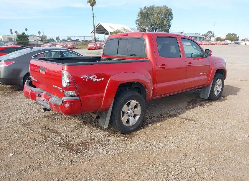 Photo 4 of 2013 Toyota Tacoma DOUBLE CAB PRERUNNER (VIN 3TMJU4GN3DM150978)