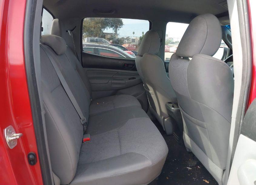 Photo 8 of 2013 Toyota Tacoma DOUBLE CAB PRERUNNER (VIN 3TMJU4GN3DM150978)
