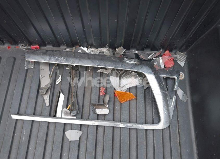 Photo 12 of 2010 Toyota Tacoma PRERUNNER V6 (VIN 3TMJU4GN4AM099955)