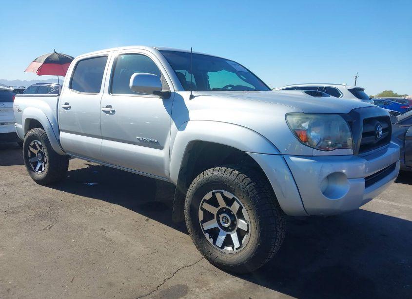 2011 Toyota Tacoma DOUBLE CAB PRERUNNER (VIN 3TMJU4GN4BM114293) main photo