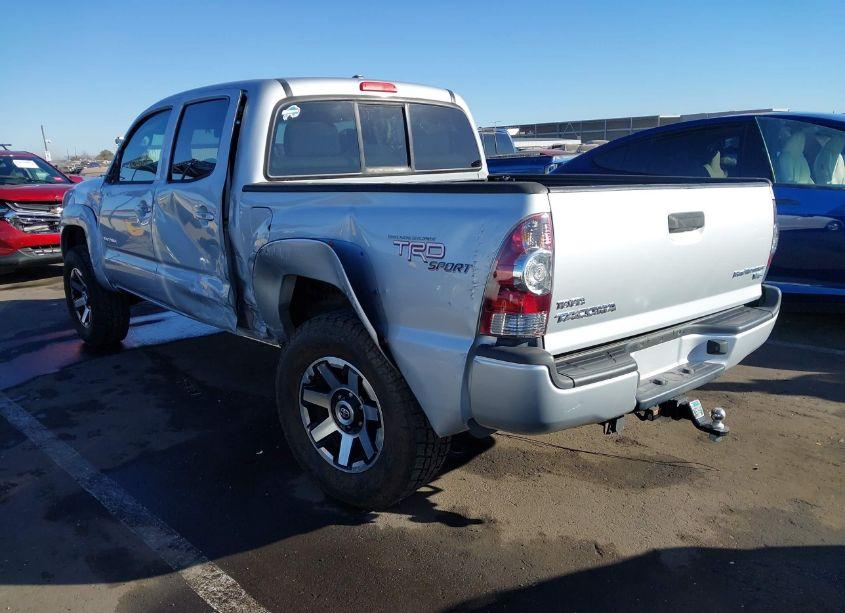 Photo 3 of 2011 Toyota Tacoma DOUBLE CAB PRERUNNER (VIN 3TMJU4GN4BM114293)