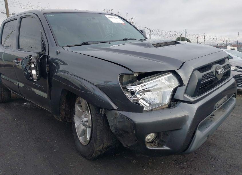 Photo 6 of 2014 Toyota Tacoma DOUBLE CAB PRERUNNER (VIN 3TMJU4GN4EM167029)