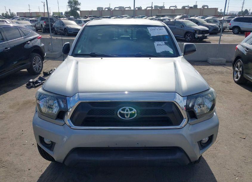 Photo 12 of 2015 Toyota Tacoma DOUBLE CAB PRERUNNER (VIN 3TMJU4GN4FM177920)