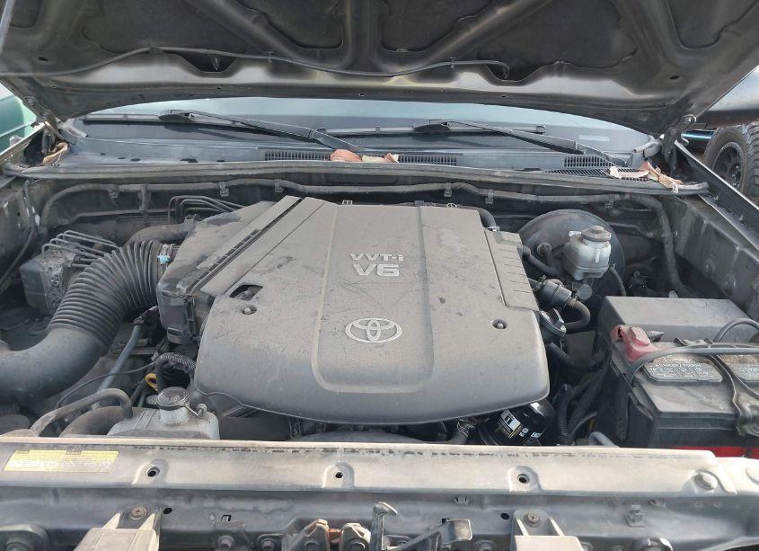 Photo 10 of 2011 Toyota Tacoma DOUBLE CAB PRERUNNER (VIN 3TMJU4GN5BM116389)