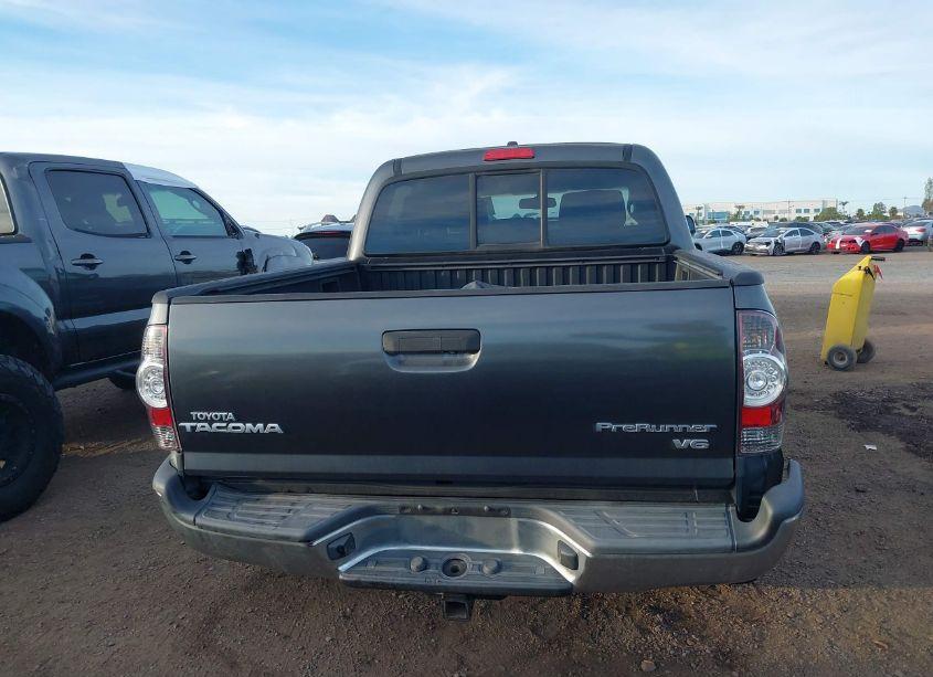 Photo 16 of 2011 Toyota Tacoma DOUBLE CAB PRERUNNER (VIN 3TMJU4GN5BM116389)