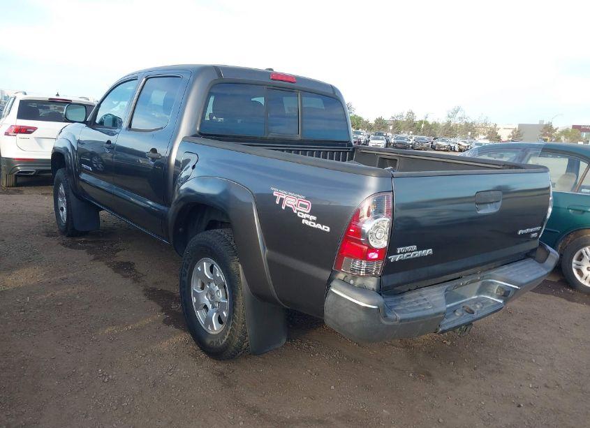 Photo 3 of 2011 Toyota Tacoma DOUBLE CAB PRERUNNER (VIN 3TMJU4GN5BM116389)