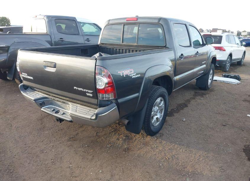 Photo 4 of 2011 Toyota Tacoma DOUBLE CAB PRERUNNER (VIN 3TMJU4GN5BM116389)