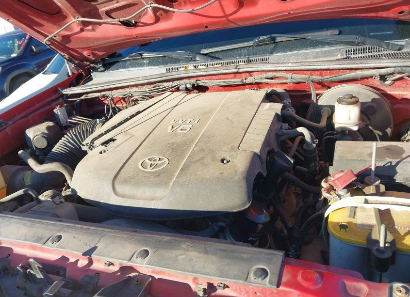 Photo 6 of 2014 Toyota Tacoma PRERUNNER V6 (VIN 3TMJU4GN5EM164088)
