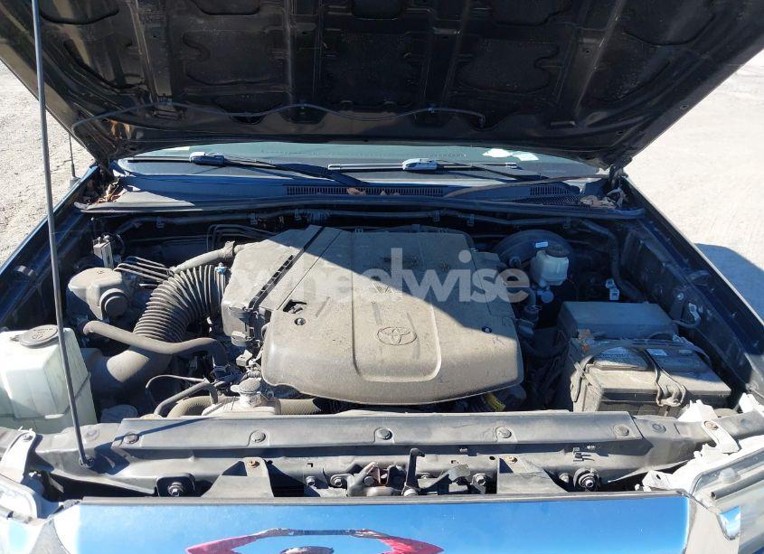 Photo 10 of 2015 Toyota Tacoma PRERUNNER V6 (VIN 3TMJU4GN5FM190644)