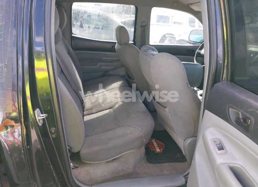 Photo 8 of 2010 Toyota Tacoma PRERUNNER V6 (VIN 3TMJU4GN6AM099990)