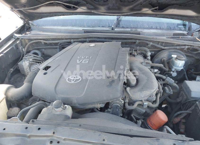 Photo 10 of 2011 Toyota Tacoma PRERUNNER V6 (VIN 3TMJU4GN7BM115809)
