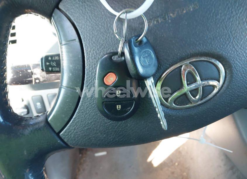Photo 11 of 2011 Toyota Tacoma DOUBLE CAB PRERUNNER (VIN 3TMJU4GN8BM111848)