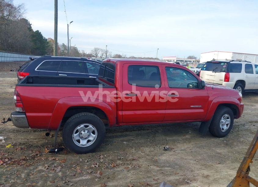 Photo 13 of 2011 Toyota Tacoma DOUBLE CAB PRERUNNER (VIN 3TMJU4GN8BM111848)