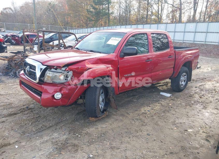 Photo 2 of 2011 Toyota Tacoma DOUBLE CAB PRERUNNER (VIN 3TMJU4GN8BM111848)