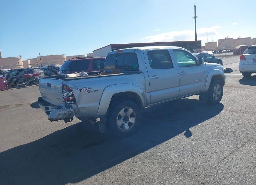 Photo 4 of 2011 Toyota Tacoma PRERUNNER V6 (VIN 3TMJU4GN8BM113583)