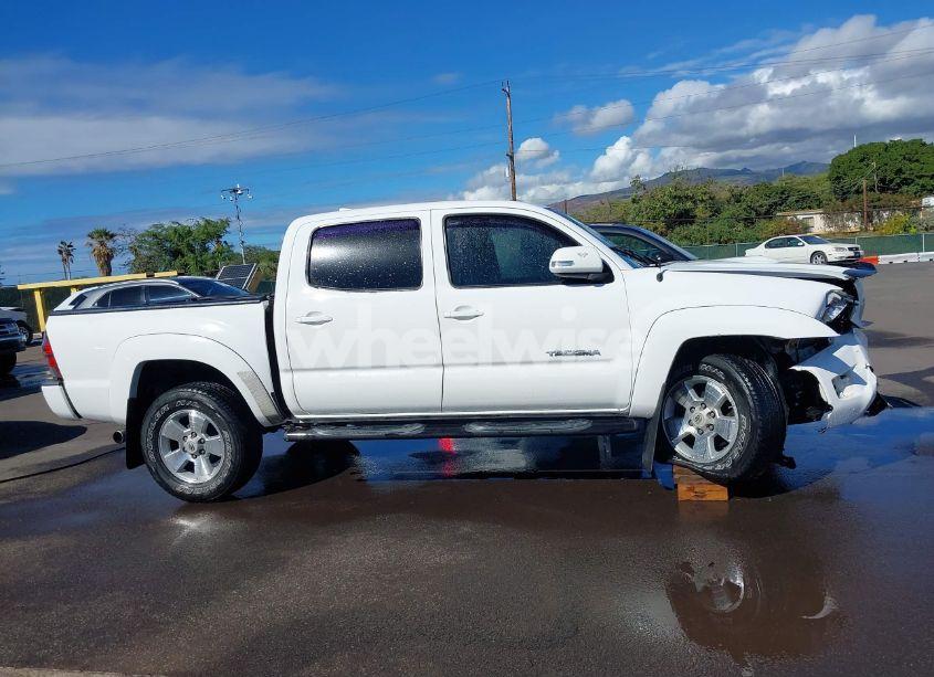 Photo 13 of 2013 Toyota Tacoma PRERUNNER V6 (VIN 3TMJU4GN8DM141323)