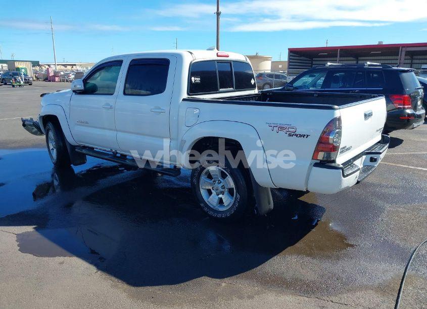 Photo 3 of 2013 Toyota Tacoma PRERUNNER V6 (VIN 3TMJU4GN8DM141323)