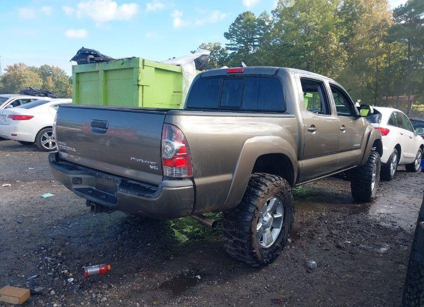 Photo 4 of 2014 Toyota Tacoma DOUBLE CAB PRERUNNER (VIN 3TMJU4GN8EM159600)