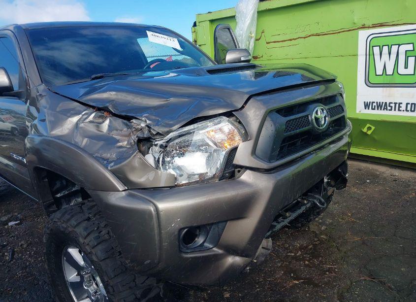Photo 6 of 2014 Toyota Tacoma DOUBLE CAB PRERUNNER (VIN 3TMJU4GN8EM159600)