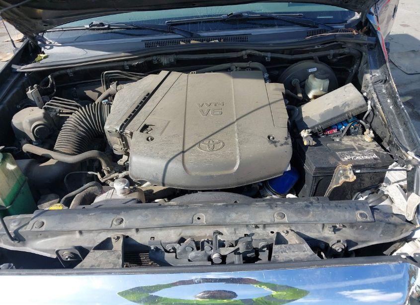 Photo 10 of 2015 Toyota Tacoma DOUBLE CAB PRERUNNER (VIN 3TMJU4GN8FM188788)