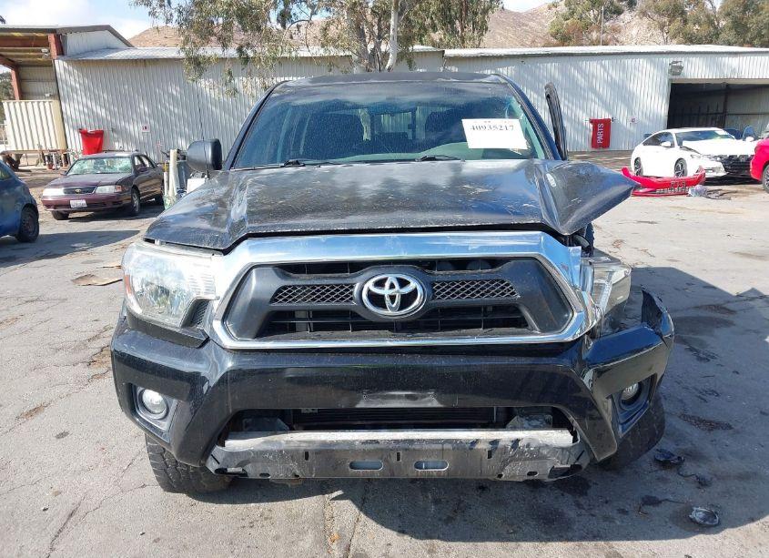 Photo 12 of 2015 Toyota Tacoma DOUBLE CAB PRERUNNER (VIN 3TMJU4GN8FM188788)